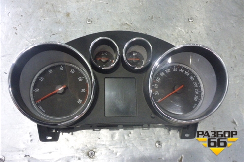 Щиток приборов МКПП для Opel Astra J с 2009г