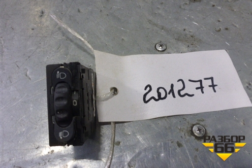 Переключатель корректора фар (8200379685) для Renault Symbol с 2008г