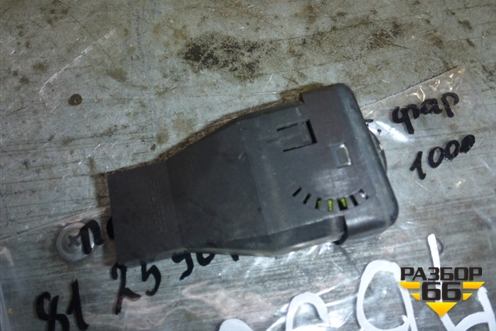 Переключатель корректора фар (81259070287) для MAN  TGA 4-Series  с 2000-2008г