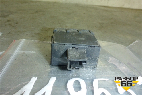 Переключатель корректора фар для Peugeot 307 с 2001-2007г