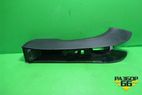 Консоль (9634495677) для Peugeot 207 с 2006-2015г