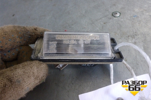 Фонарь подсветки номера для Mitsubishi Lancer-9  с 2003-2008г