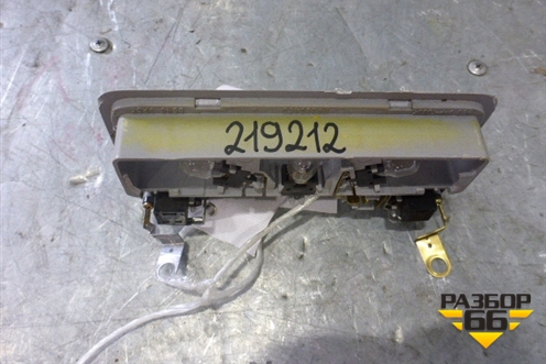 Плафон салонный передний (MR330450) для Mitsubishi Lancer-9  с 2003-2008г