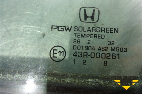 Стекло двери передней левой форточка для Honda Civic 4D с 2012г