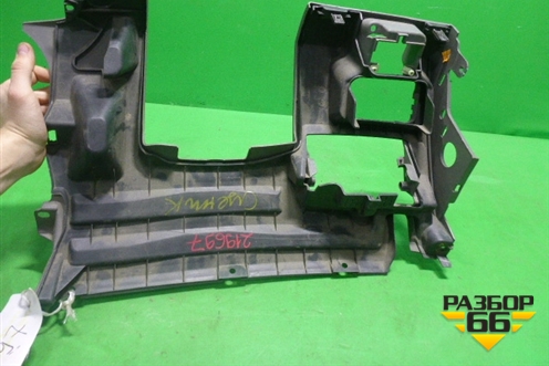 Накладка на торпедо (над коленями водителя) (8200140742) для Renault Scenic с 2003-2009г