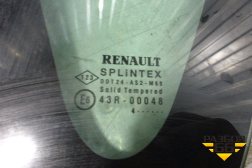 Стекло глухое левое (литекс) для Renault Scenic с 2003-2009г