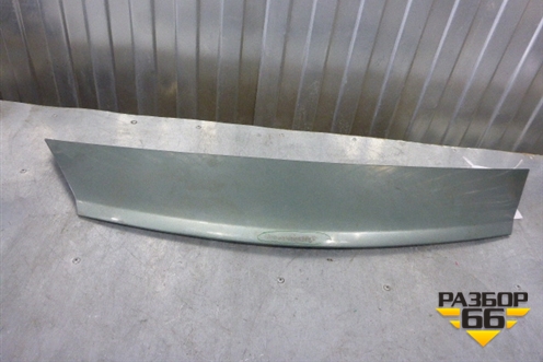 Накладка переднего бампера (верхняя) для Renault Scenic с 2003-2009г