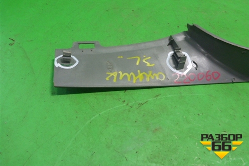 Накладка порога внутренняя заднего левого (8200084332) для Renault Scenic с 2003-2009г