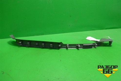 Накладка порога внутренняя переднего правого (8200084331) для Renault Scenic с 2003-2009г