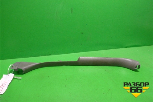 Накладка порога внутренняя переднего правого (8200084331) для Renault Scenic с 2003-2009г