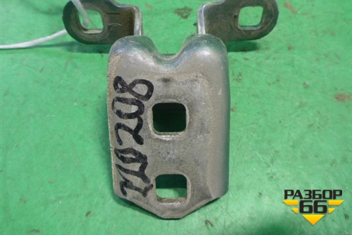 Петля двери задней правой верхняя для Renault Scenic с 2003-2009г