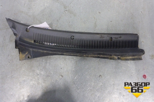 Решетка стеклоочистителей правая (0K2A150785) для Kia Shuma с 2001-2004г