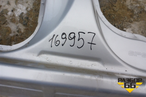 Порог со стойкой правый для Volvo S80 с 1998-2006г