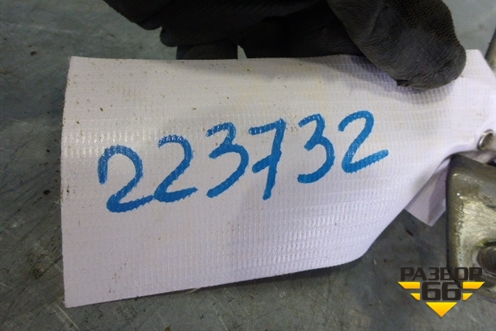 Петля двери передней правой верхняя (MR302271) для Mitsubishi Lancer-9  с 2003-2008г