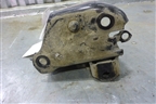 Кронштейн задней балки левый (554309U00A) для Nissan Note (Е11) с 2005-2013г