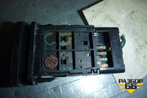 Кнопка омывателя фар для Toyota Camry CV3 с 2001-2006г