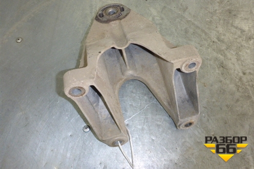 Кронштейн двигателя правый (2.2л TDI CYRC) (CC116037AA) для Ford Transit с 2006-2014г