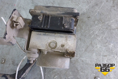 Блок ABS (476604621R) для Nissan Almera G15 с 2012г