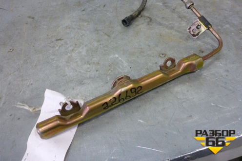 Рейка топливная рампа (1.4л) для Toyota Corolla (E12) с 2001-2007г
