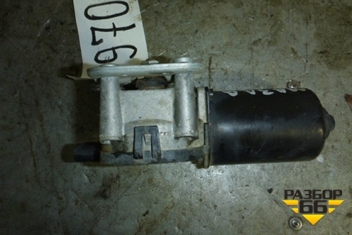 Моторчик стеклоочистителя передний (BN8V6737XA) для Mazda Mazda 3 (BL) с 2009-2013г