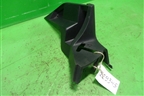 Держатель задней полки левый (3х дверный кузов) (2S51B46809AEW) для Ford Fiesta с 2001-2008г