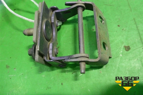 Петля двери багажника для Ford Fiesta с 2001-2008г