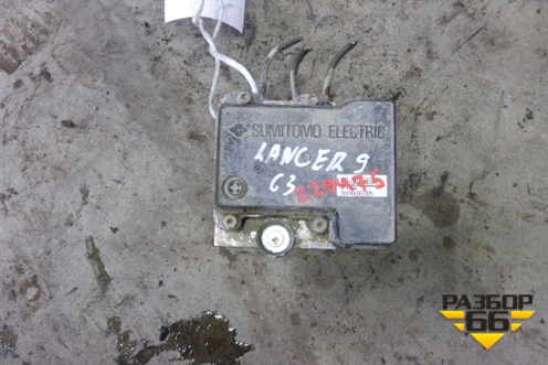 Блок ABS (MB52WDE63101) для Mitsubishi Lancer-9  с 2003-2008г (Лансер)