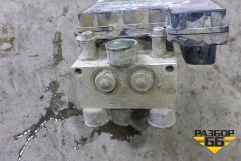 Блок ABS (MB52WDE63101) для Mitsubishi Lancer-9  с 2003-2008г (Лансер)