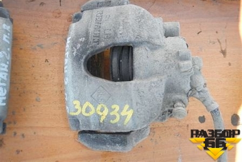 Суппорт передний левый для Renault Megane 2 с 2002-2009г