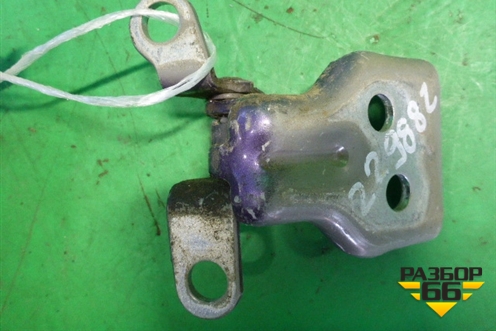 Петля двери передней правой верхняя для Ford Fiesta с 2001-2008г
