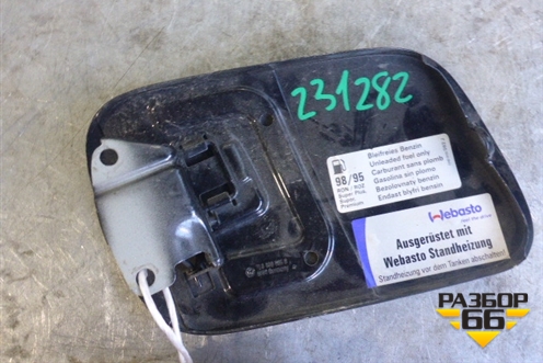 Лючок бензобака для Volkswagen Touareg c 2002-2010г