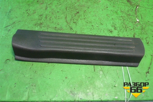 Накладка порога внутренняя заднего правого для Ford Explorer с 2001-2011г