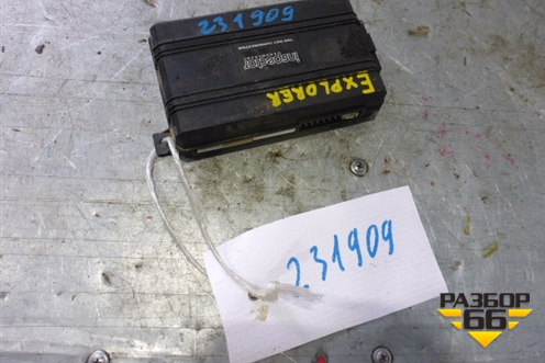 Блок электронный (см.фото) для Ford Explorer с 2001-2011г