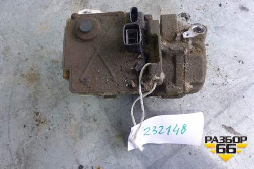 Компрессор кондиционера (3.3л АКПП 3MZFE hybrid) (8837048022) для Lexus RX 300/330/350 с 2003-2009г