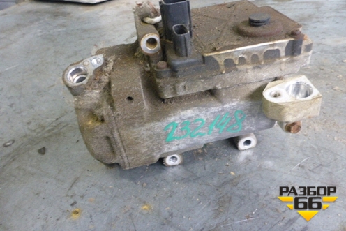 Компрессор кондиционера (3.3л АКПП 3MZFE hybrid) (8837048022) для Lexus RX 300/330/350 с 2003-2009г