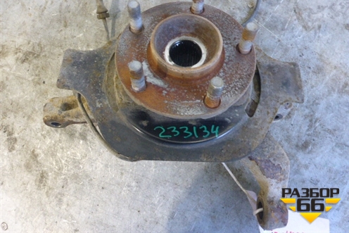 Кулак поворотный передний правый (2.4л АКПП QR23) для Nissan Teana (J31) с 2003-2008г