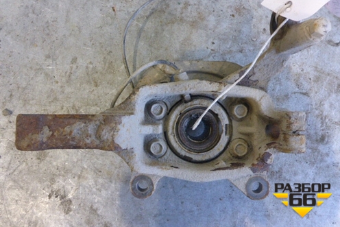 Кулак поворотный передний правый (2.4л АКПП QR23) для Nissan Teana (J31) с 2003-2008г
