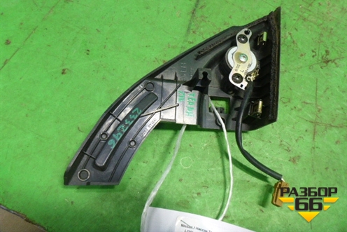 Накладка двери передней левой уголок (802939Y000) для Nissan Teana (J31) с 2003-2008г