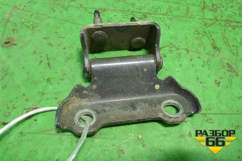 Петля двери багажника (6881048010) для Lexus RX 300/330/350 с 2003-2009г