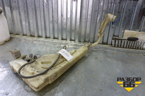 Бачок омывателя лобового стекла (7L0955453F) для Volkswagen Touareg c 2002-2010г