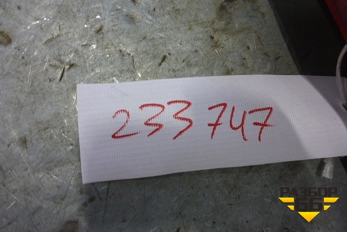 Спойлер на дверь багажника (до 2007г) (7L6827933C) для Volkswagen Touareg c 2002-2010г