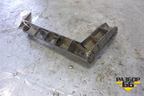 Кронштейн заднего бампера левый (под фонарь) (7L6807861) для Volkswagen Touareg c 2002-2010г