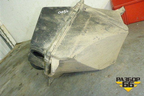 Корпус воздушного фильтра (2.8л) (078133835AL) для Audi A8 с 1998-2003г