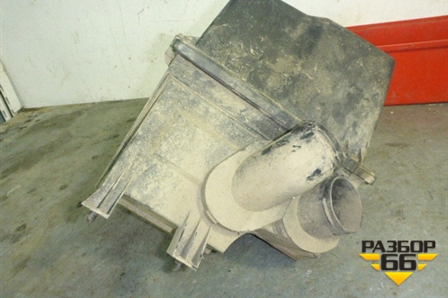 Корпус воздушного фильтра (2.8л) (078133835AL) для Audi A8 с 1998-2003г