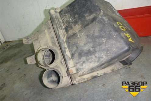 Корпус воздушного фильтра (2.8л) (078133835AL) для Audi A8 с 1998-2003г
