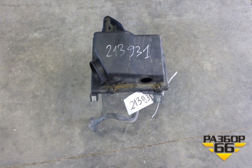 Корпус воздушного фильтра (4.2л) для Audi A8 с 1998-2003г