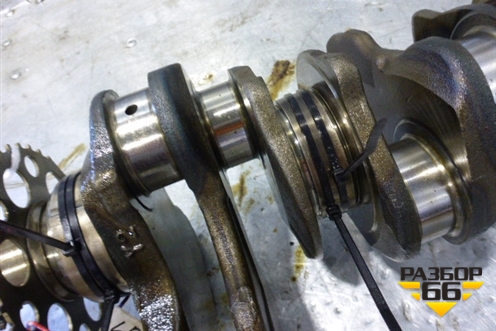 Коленвал (2.5л V6 4GR коренной-61 шатунный-48) для Lexus IS-250 с 2005-2013г