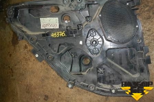 Стеклоподъёмник механический задний левый для Ford Fiesta с 2001-2008г
