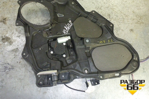 Стеклоподъёмник электрический задний левый (BP4K7397XG) для Mazda Mazda 3 (BK) с 2003-2009г 