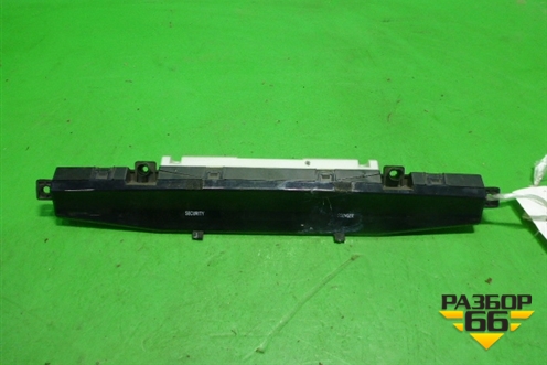 Часы (8391033180) для Toyota Camry V40 с 2006-2011г